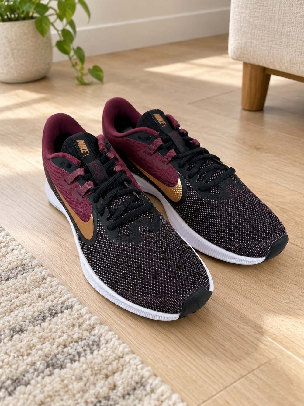 Nike Downshifter 9 Maroon Copper Running Shoes Women’s 10